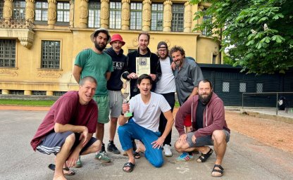 Pokal bo še eno leto ostal pri filmarjih!